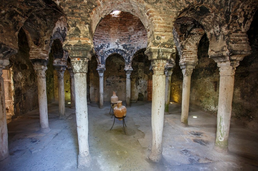 Inside od Baños Árabes in Palma